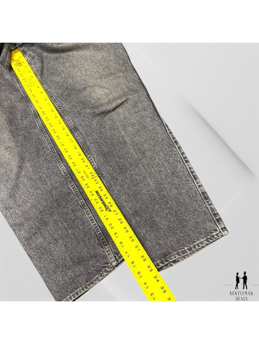 vintage Levis silverTab loose wise leg jeans made in USA 34 X 34 34 in waist 90s